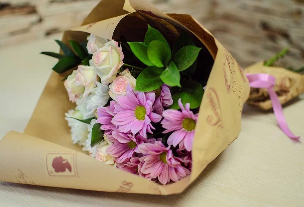 Букет цветов из: Розы и Хризантемы в Богандинском