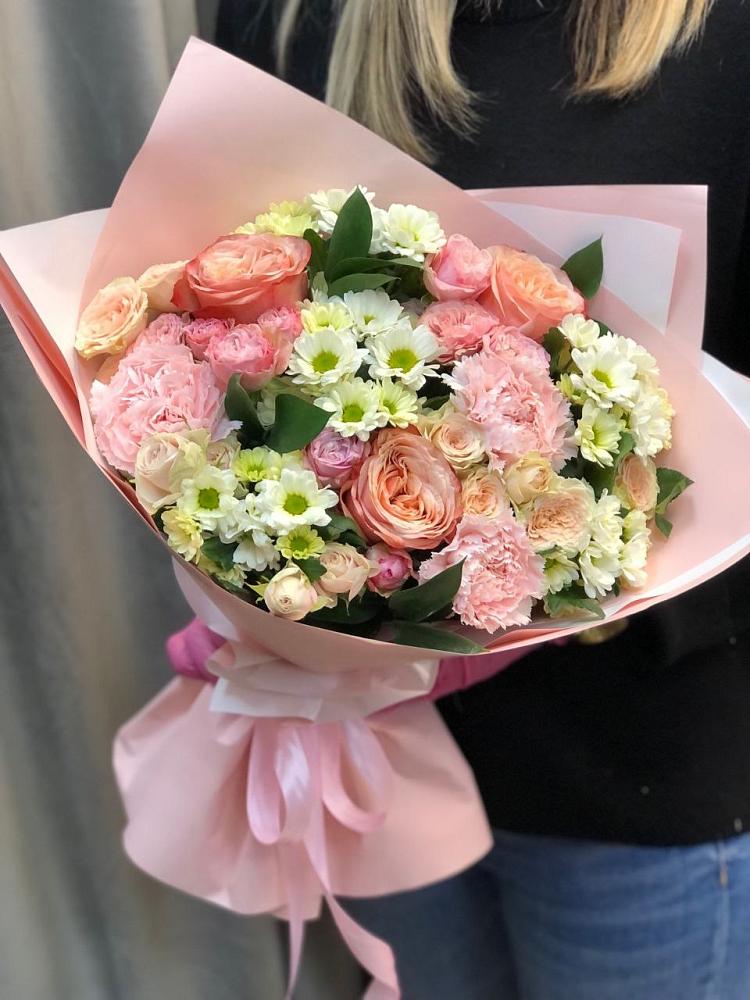 Букет цветов из: Гвоздики, Розы и Хризантемы в Богандинском