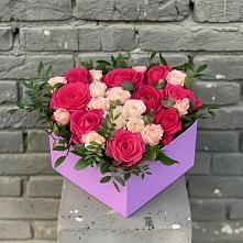 Цветочная композиция из Розы в коробке #REPLACE_PRED# Богандинском