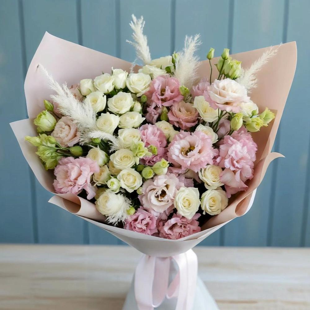 Букет цветов из: Альстромерии и Розы в Богандинском