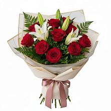 Букет цветов из:  Лилии и Розы в Богандинском