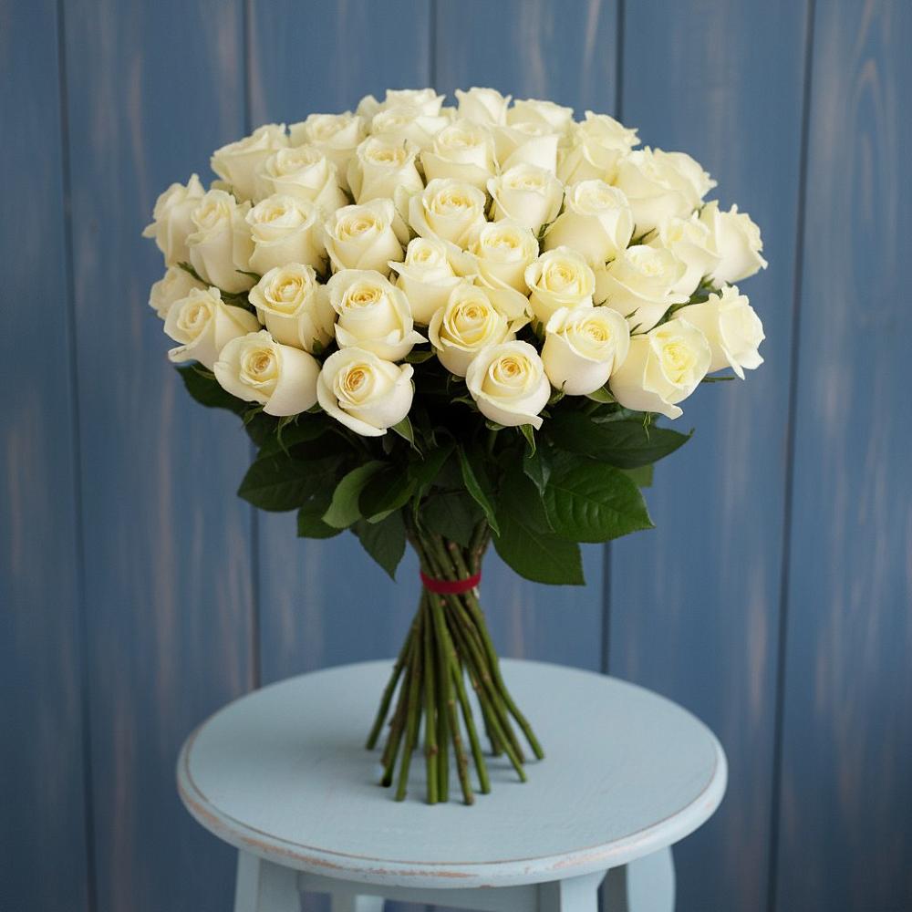 Букет 51 Белая роза Эдлесс Лав в Богандинском