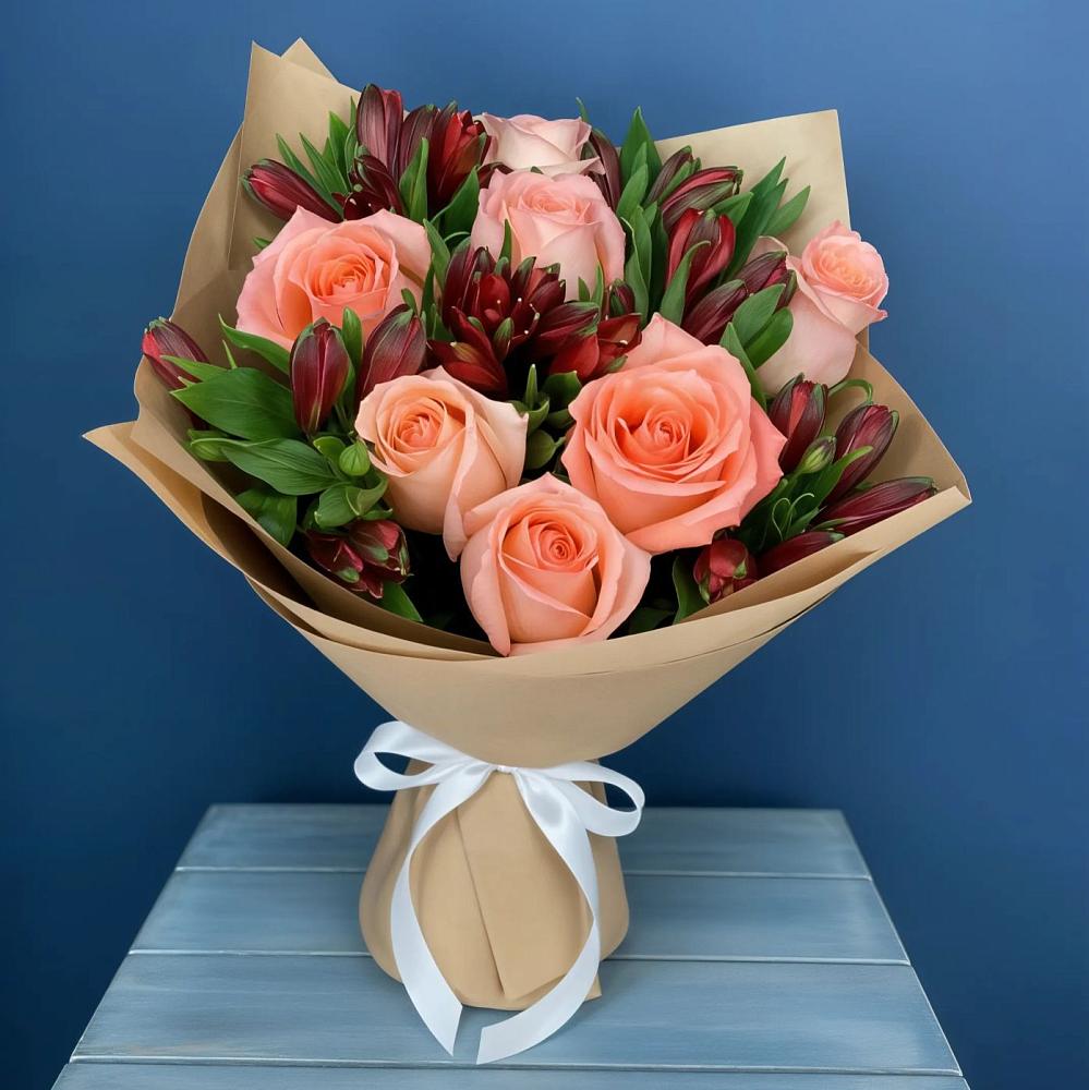 Букет цветов из: Розы и Альстромерии в Богандинском