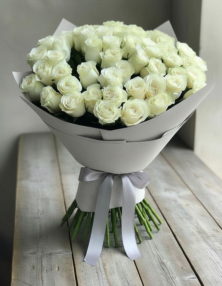Букет 35 Белых роз в Богандинском