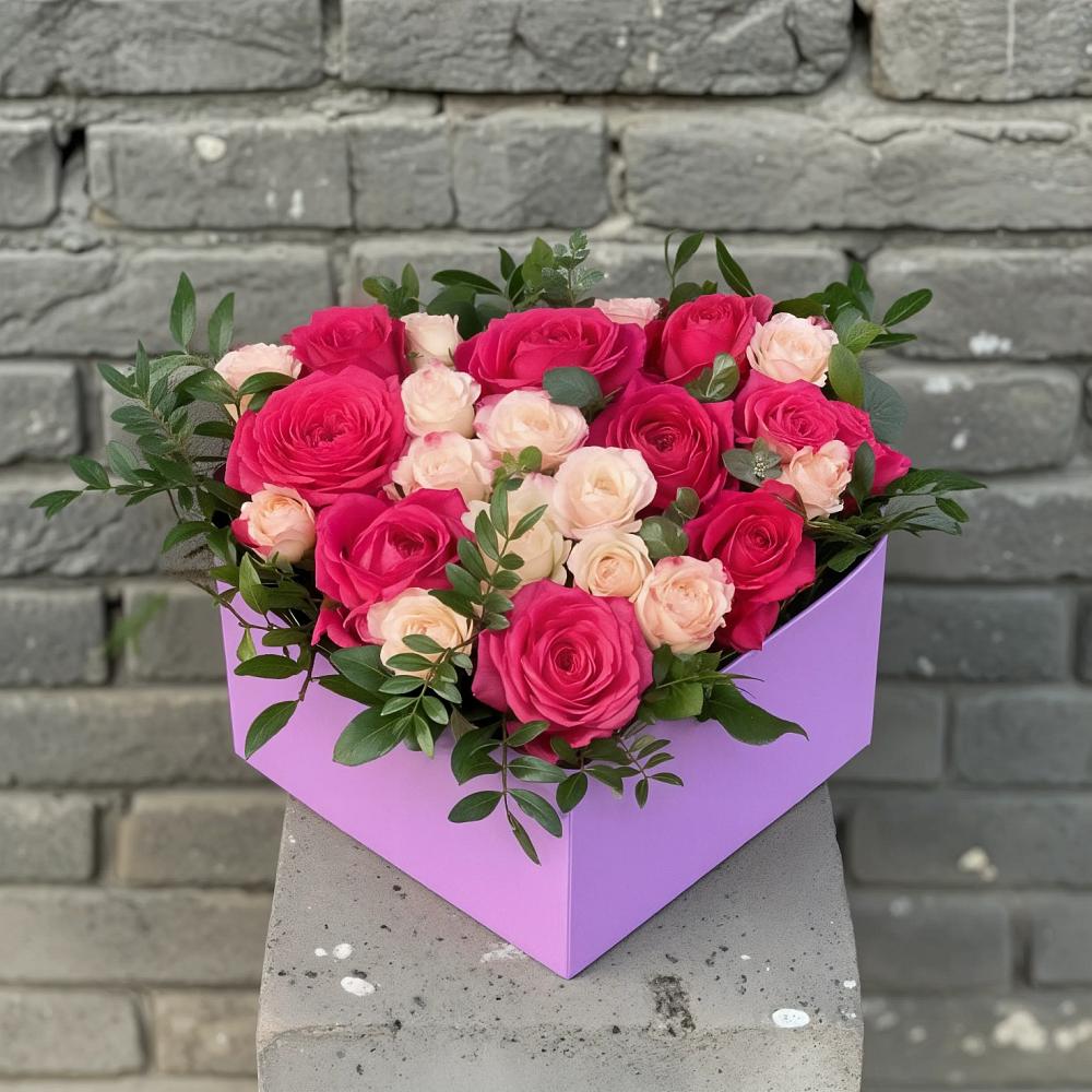 Цветочная композиция из Розы в коробке в Богандинском