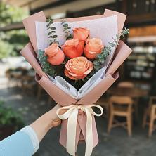 Букет цветов из:  Розы в Богандинском