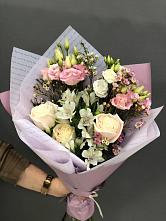 Букет цветов из:  Альстромерии, Розы и Лизиантусы #REPLACE_PRED# Богандинском