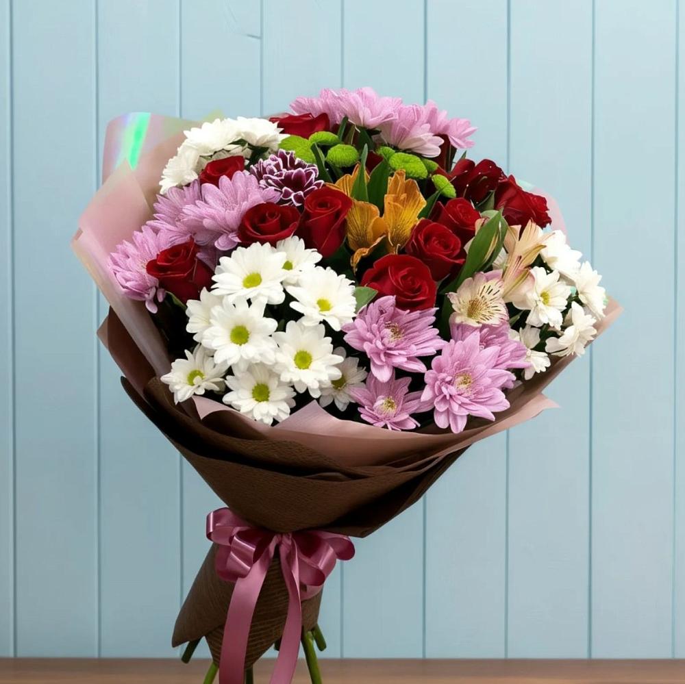 Букет цветов из: Розы, Хризантемы и Альстромерии в Богандинском