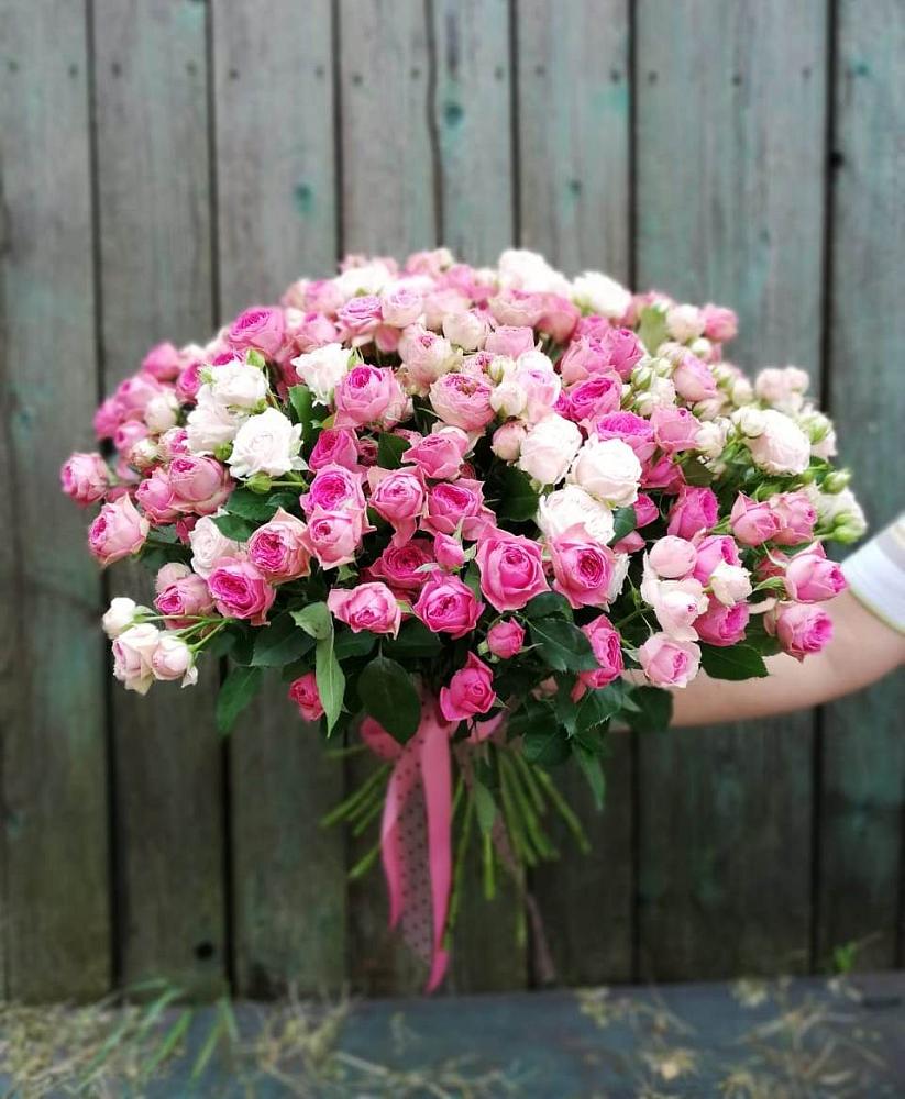 Букет Розовые кустовые розы Натали и Лав Лидия в Богандинском