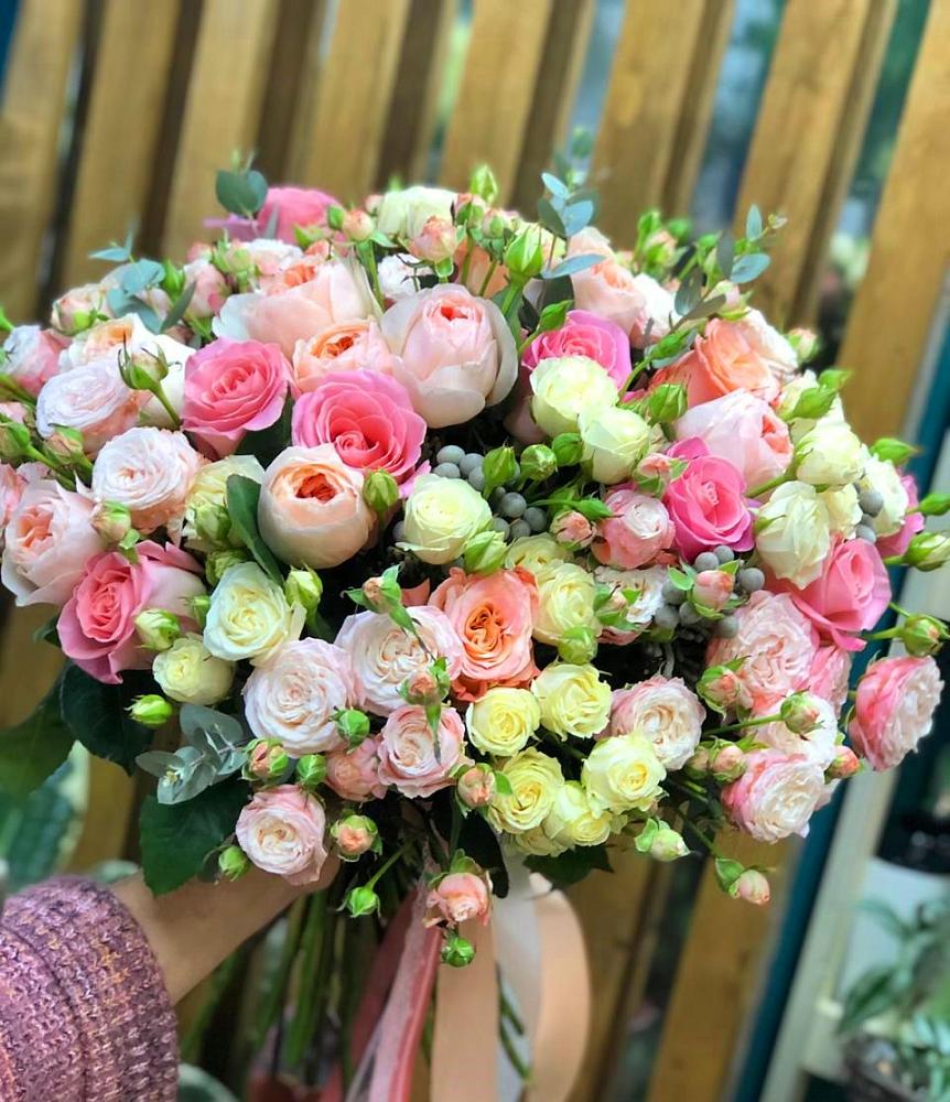 Букет цветов из: Розы в Богандинском