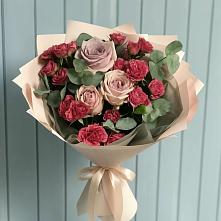 Букет цветов из:  Гвоздики и Розы #REPLACE_PRED# Богандинском