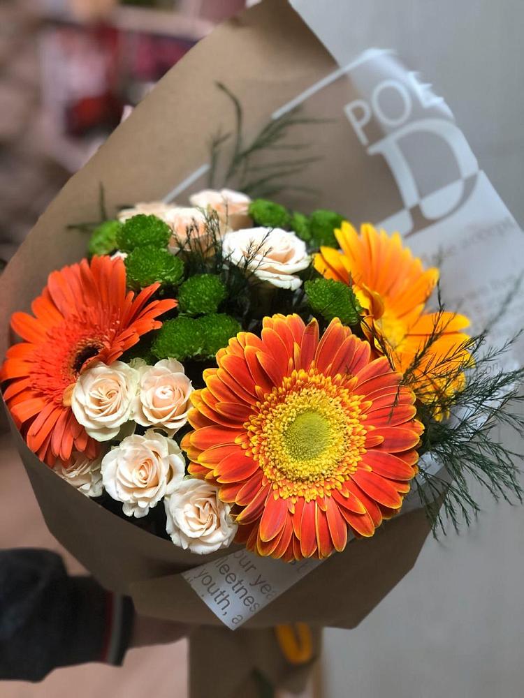 Букет цветов из: Герберы, Хризантемы и Розы в Богандинском