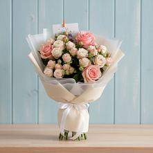 Букет цветов из:  Розы в Богандинском