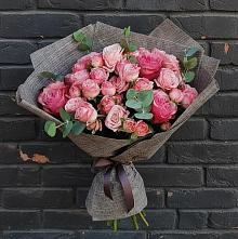 Букет цветов из:  Розы в Богандинском