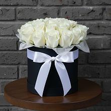 Цветочная композиция из Розы в шляпной коробке в Богандинском